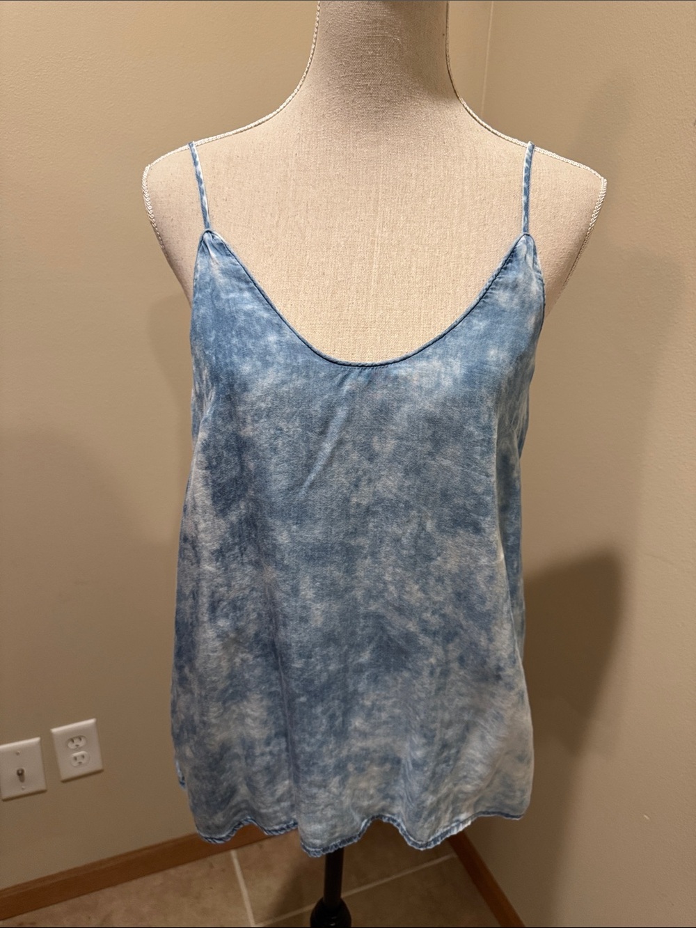 cloth & stone Blue Tie-Dye Spaghetti Strap Tank